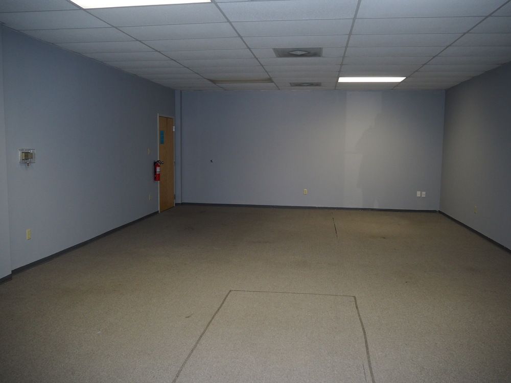 4051 N Saint Peters Pkwy, Saint Peters, MO 63304
